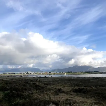 Island Life! 2,5 Bedroom House. Holiday home *